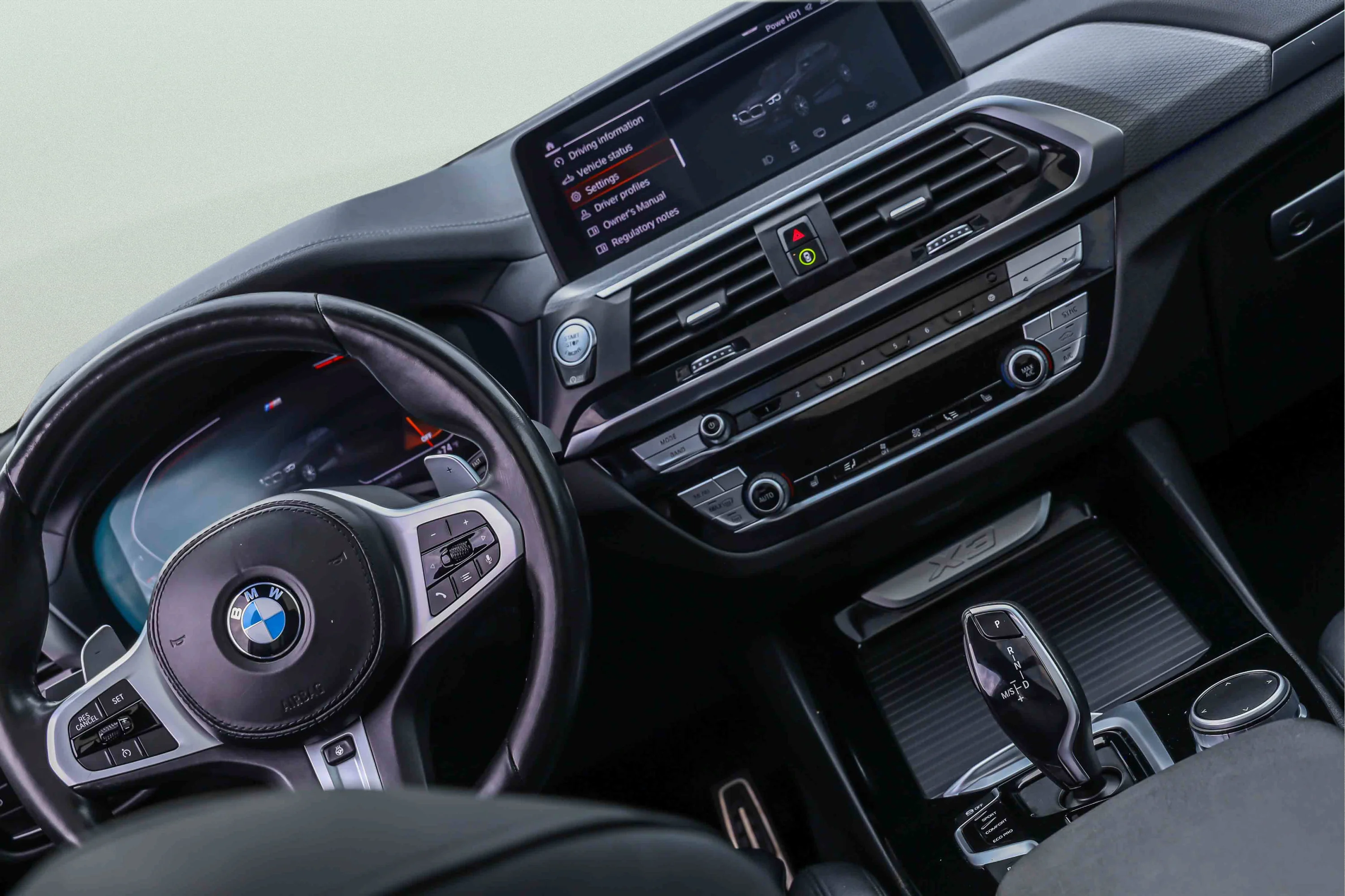Used 2021 Black Sapphire Metallic BMW xDrive30i image 19