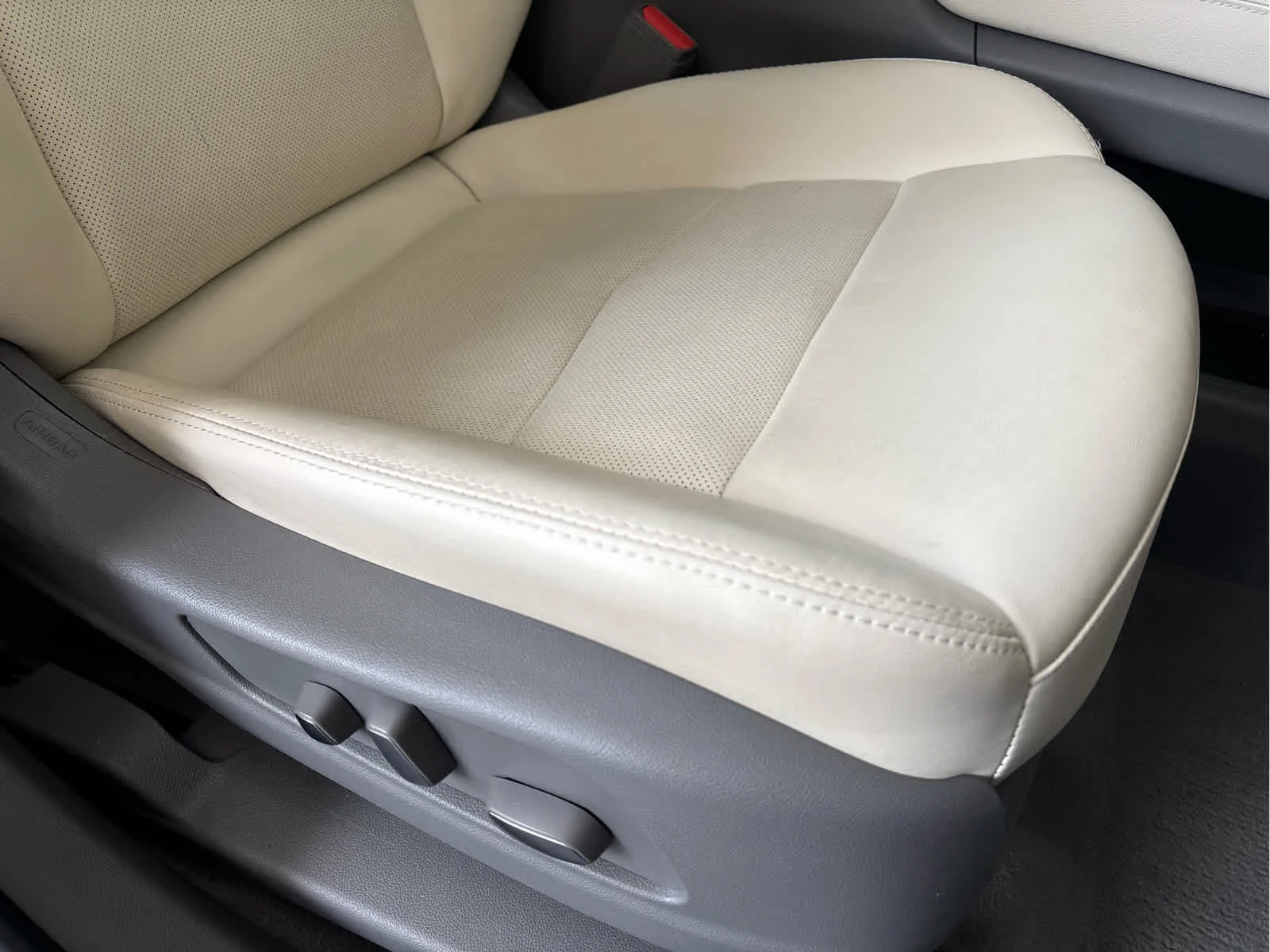 Certified Used 2023 Latte Metallic Cadillac Premium Luxury image 12