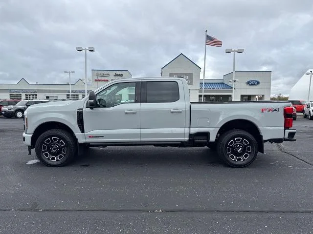 2026 Ford F-350 Super Duty Platinum - Photo 32