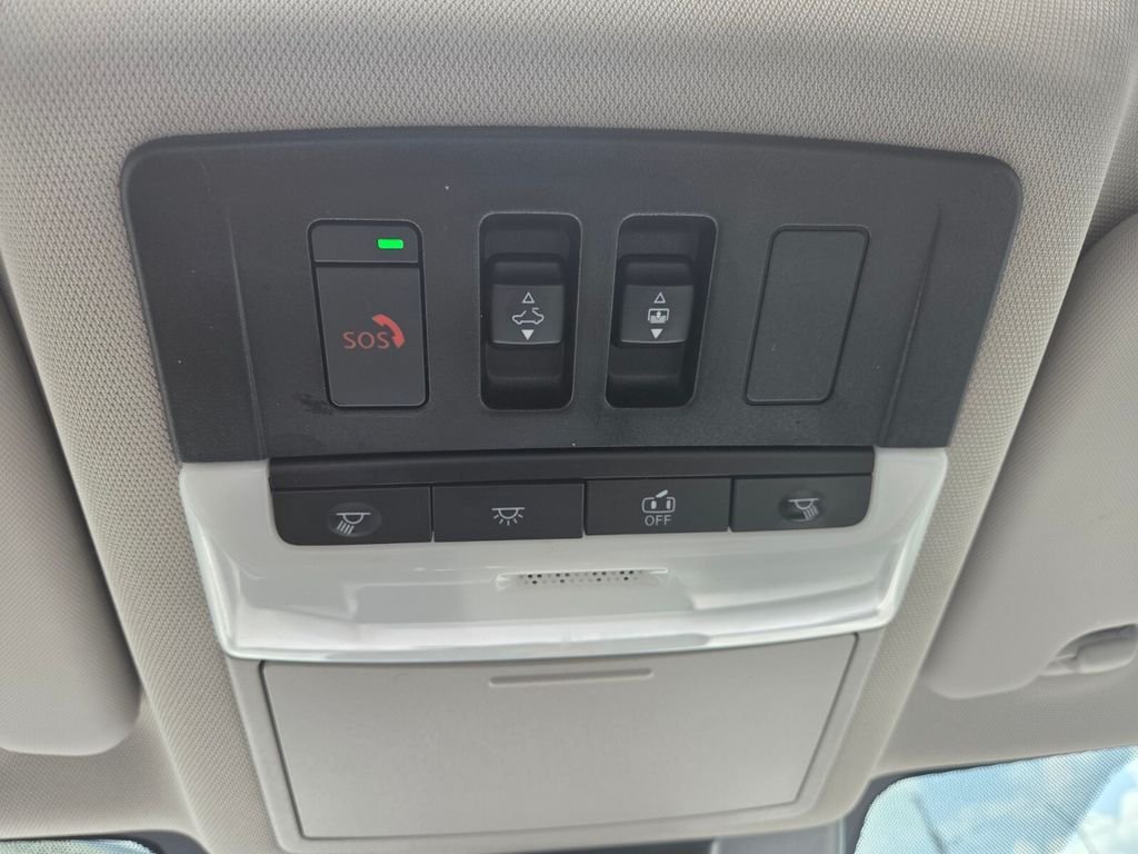 Used 2024 Black Nissan SL image 19
