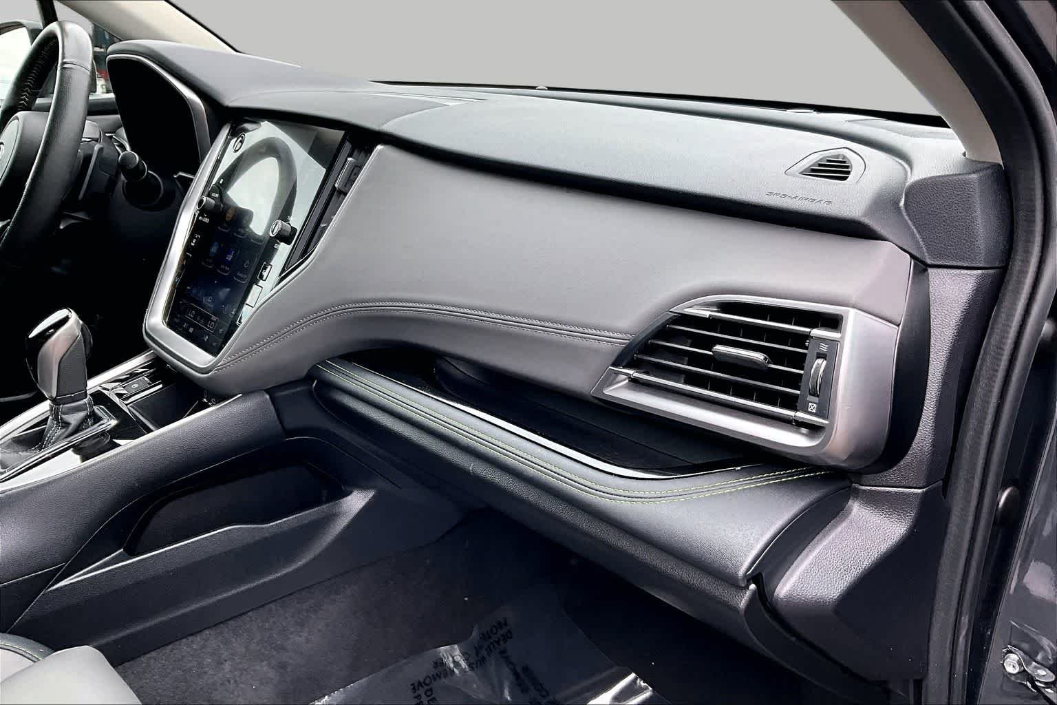 Used 2024 Magnetite Gray Metallic Subaru Onyx Edition image 19