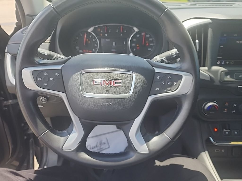 Used 2020 Black GMC SLE image 13