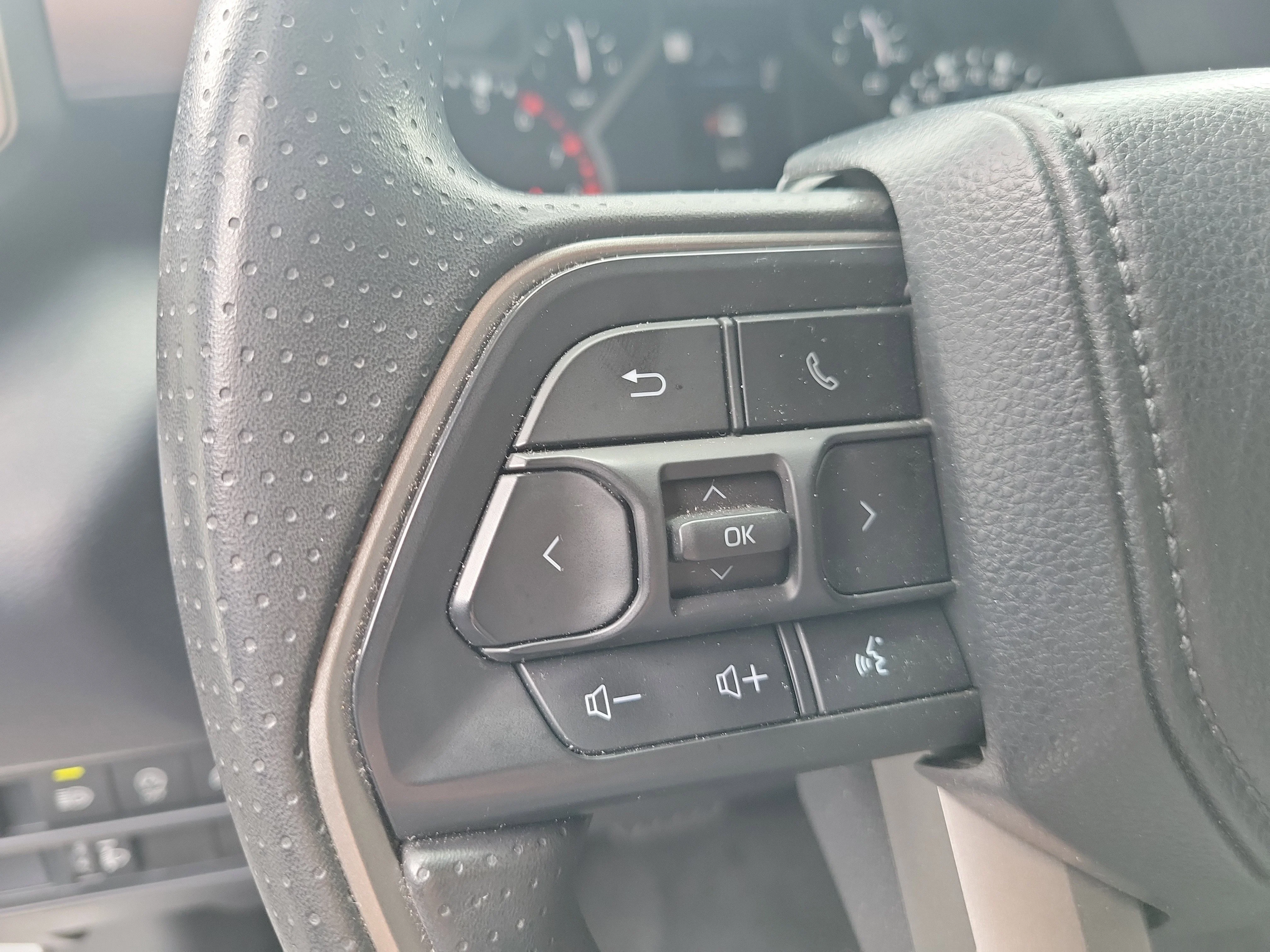 Used 2025 Ice Toyota SR5 image 23