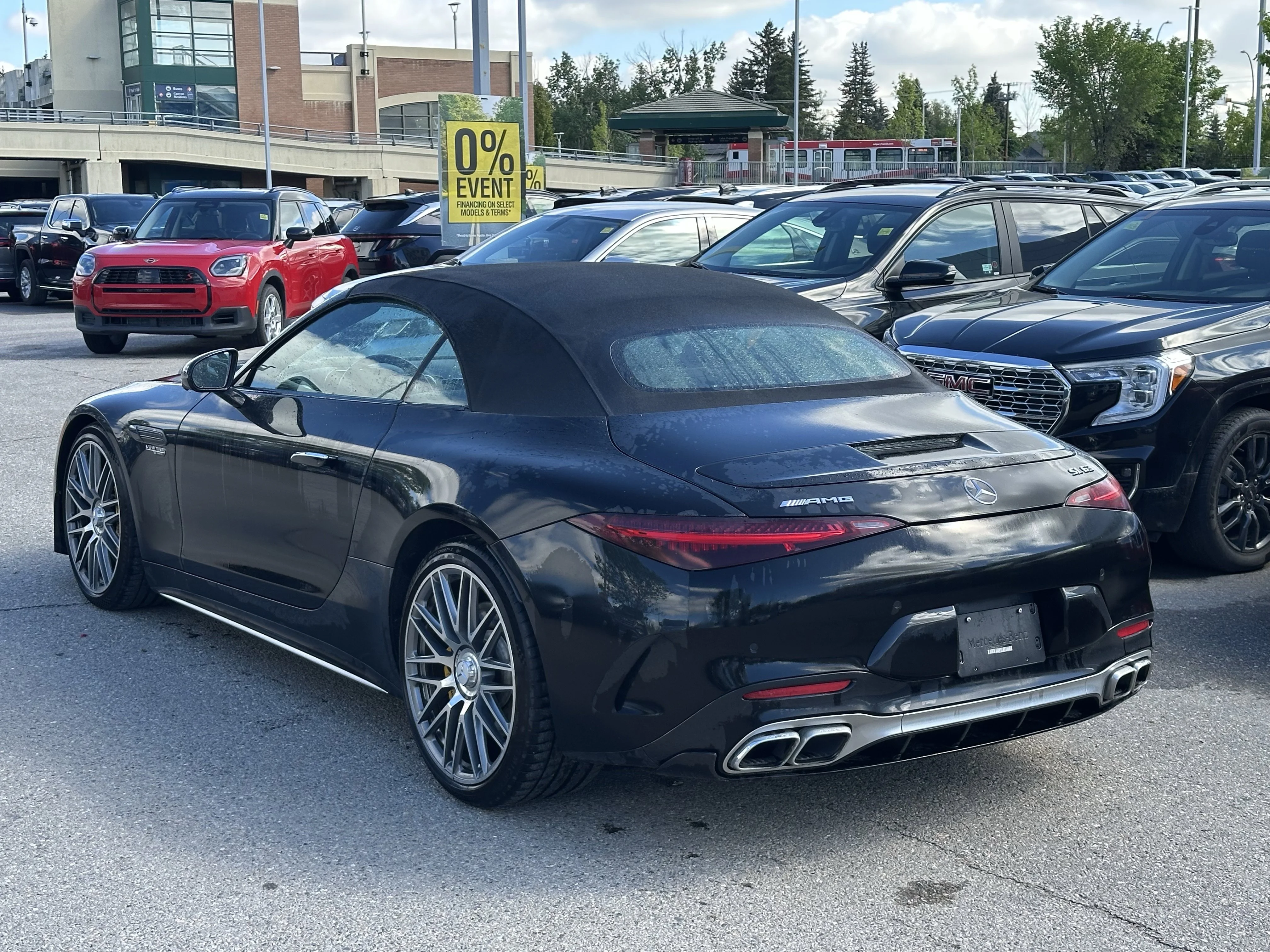Certified Used 2022  Mercedes-Benz AMG SL 63 image 9