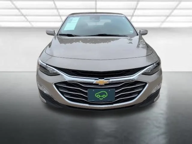 Used 2024 Mineral Gray Metallic Chevrolet 1LT image 24