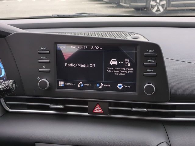 New 2026 White Hyundai SE image 42