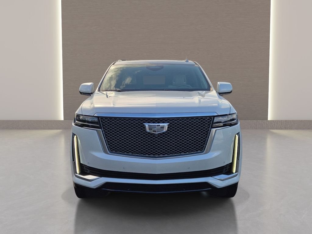 Used 2023 White Cadillac Premium Luxury Platinum image 4
