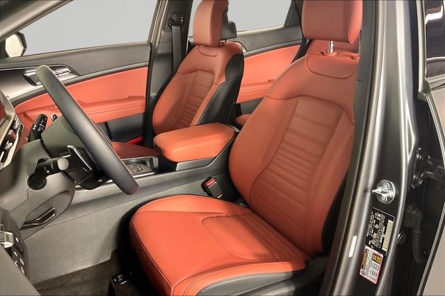 Used 2027 Gray Kia SX-Prestige image 19