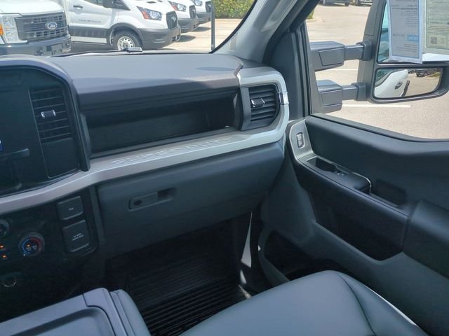 2025 Ford F-350 Super Duty Chassis Cab XL - Photo 16