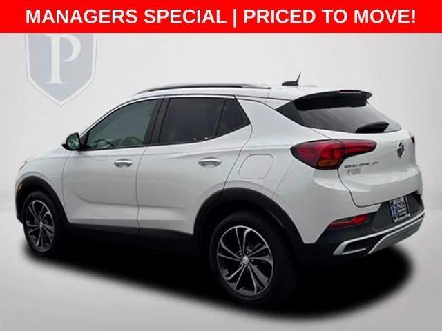 Used 2020 White Buick Select image 10