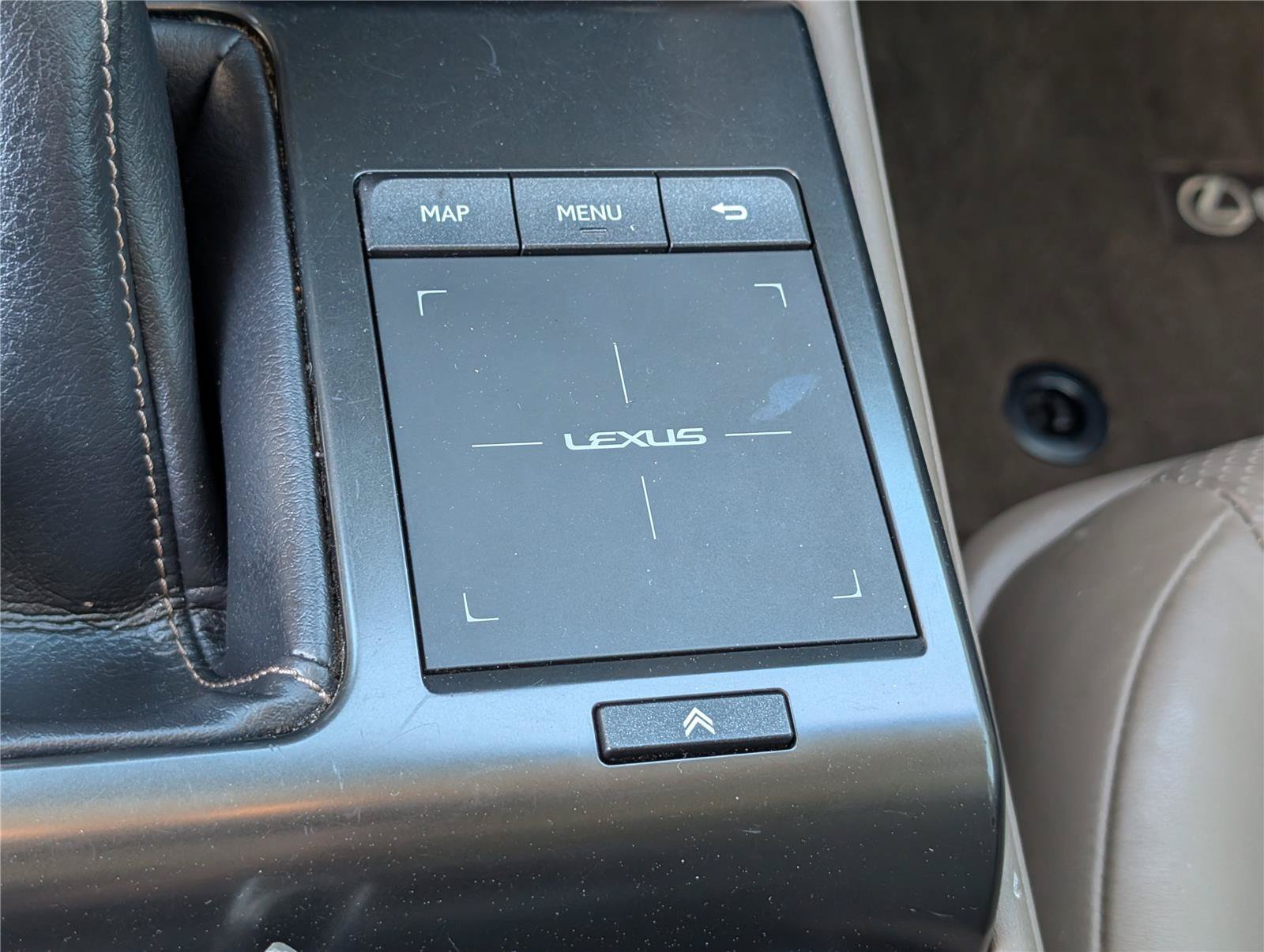 2022 Lexus GX LUXURY - Photo 30
