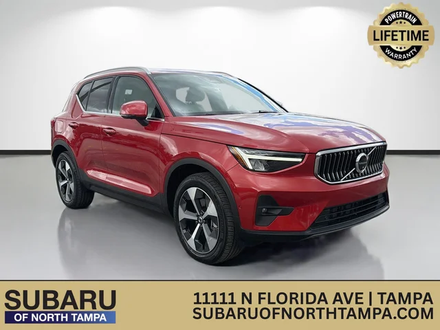2024 Volvo XC40 Plus Bright Theme