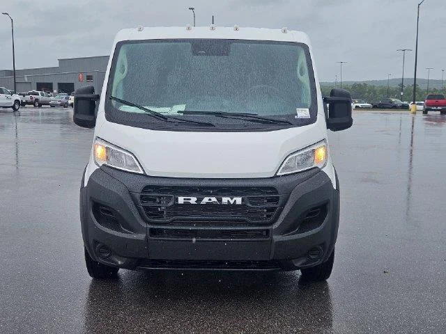 New 2026 Bright White Clear-Coat Exterior Paint RAM Tradesman image 8