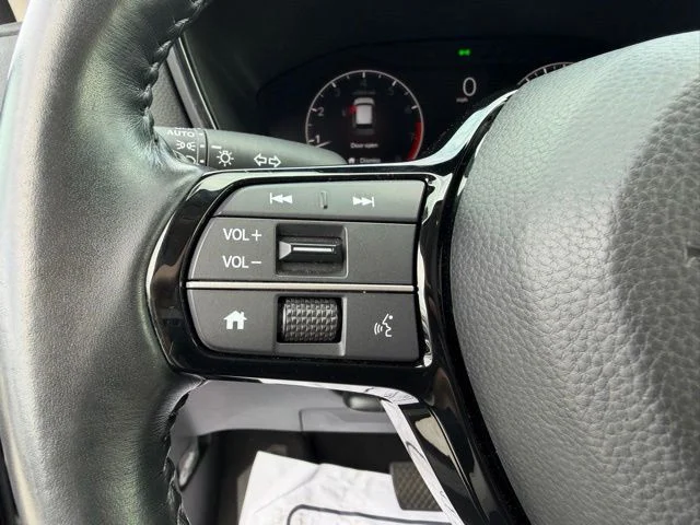 Used 2024 Gray Honda EX-L image 22