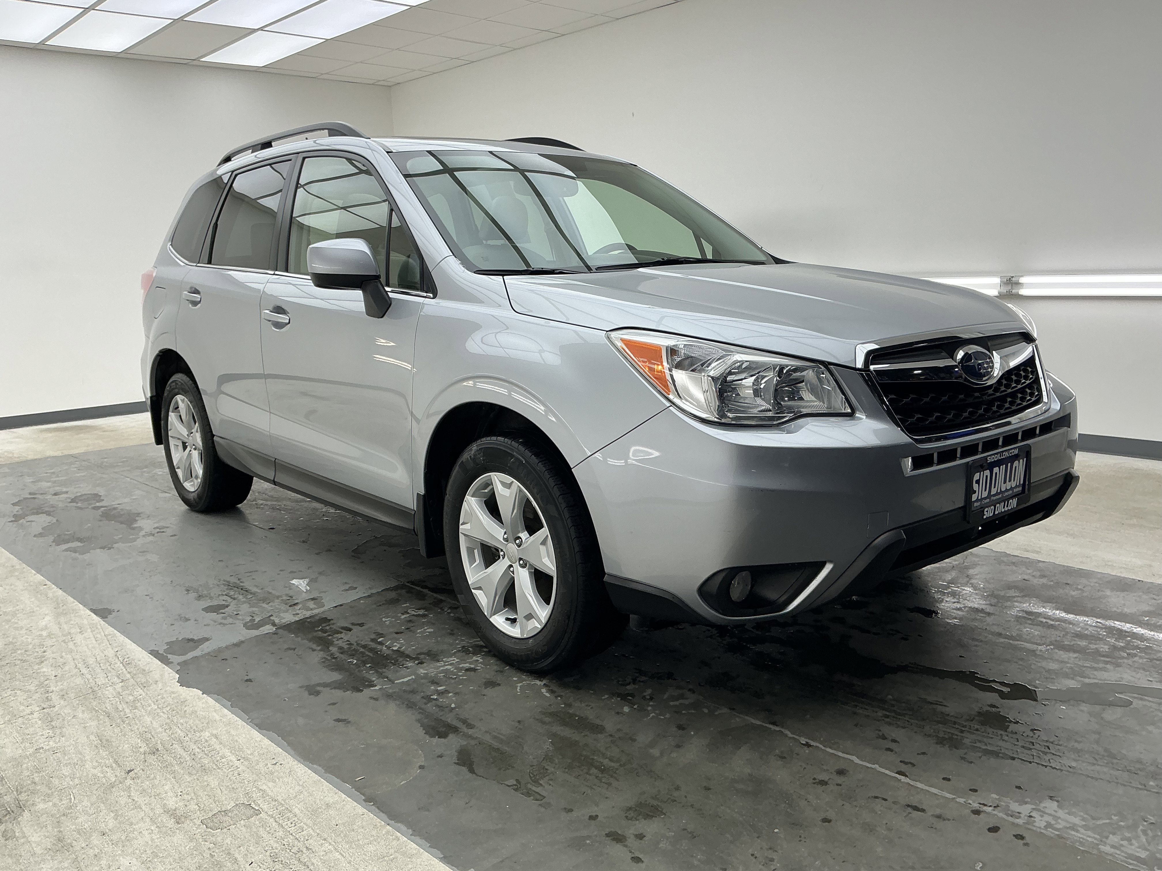Used 2015 Ice Silver Metallic Subaru 2.5i Limited image 3