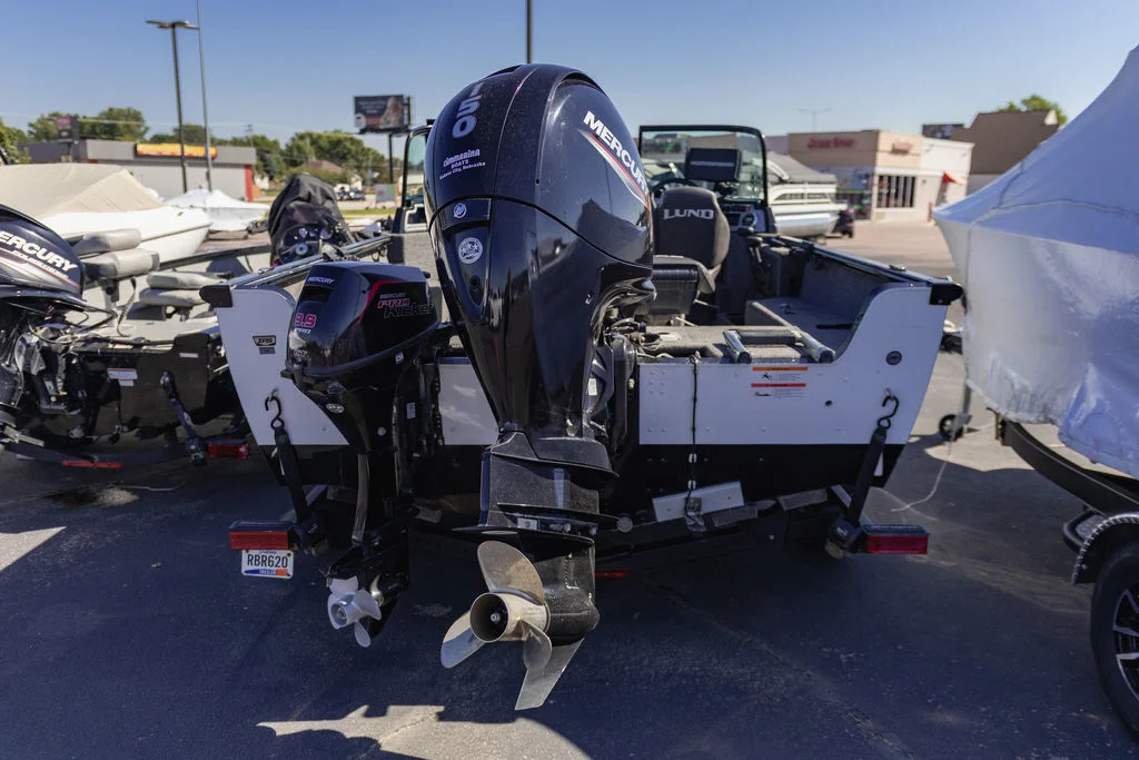 Used 2020  Lund  image 4