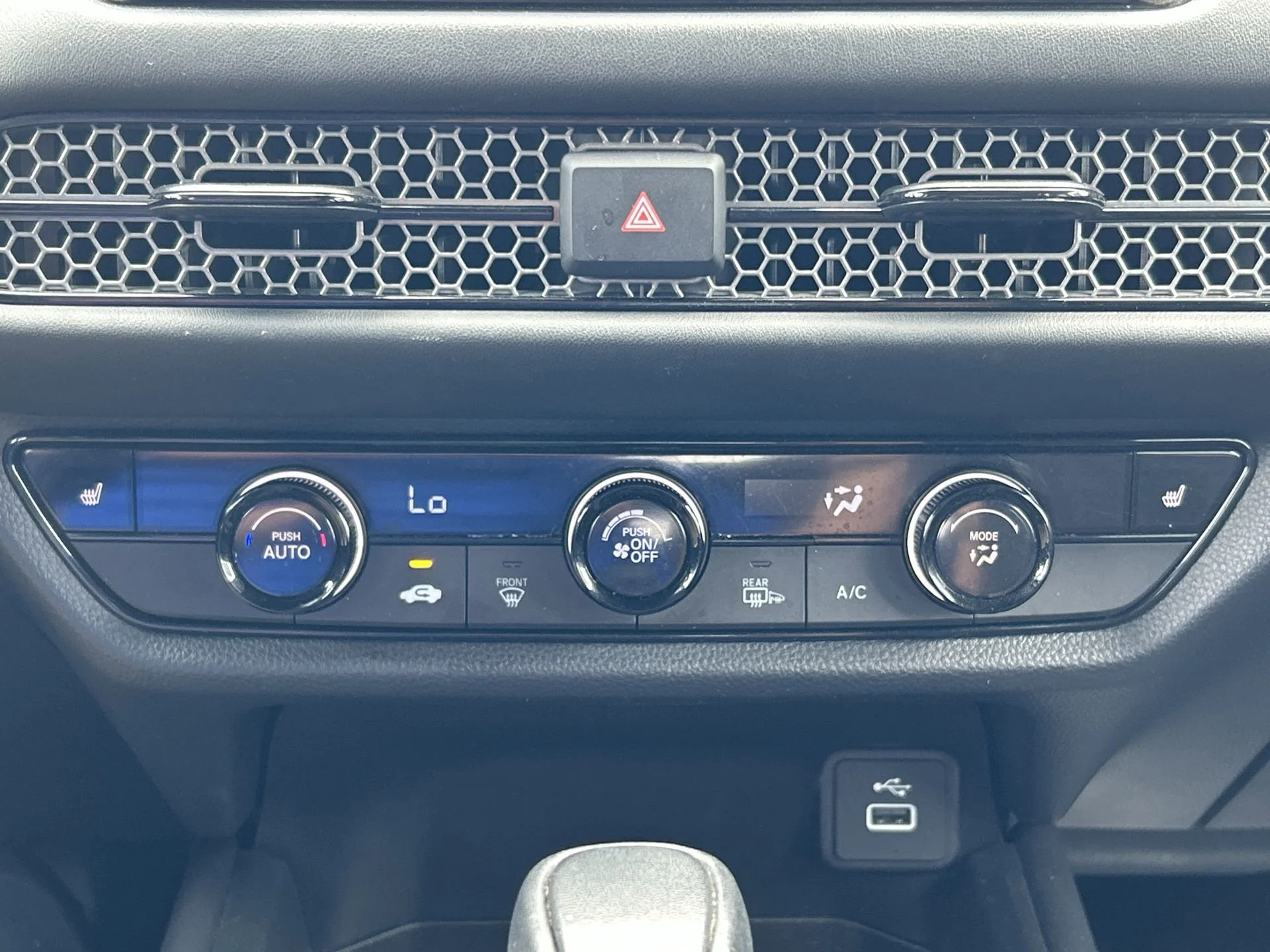 2025 Honda HR-V Sport - Photo 41