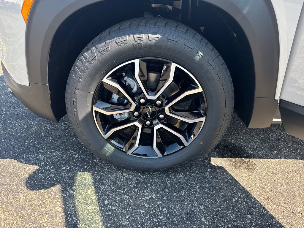 New 2026 White Sands Chevrolet ACTIV image 26