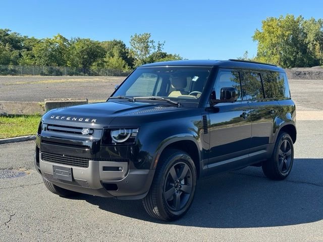2026 Land Rover Defender 110