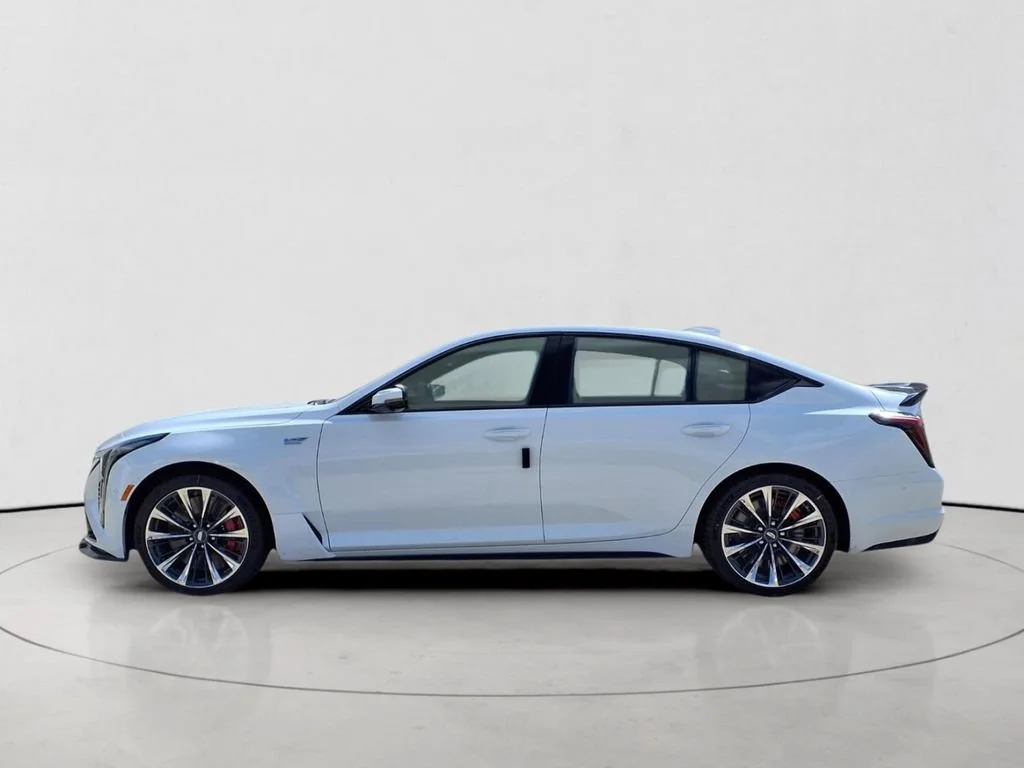 2026 Cadillac CT5 V-Series Blackwing - Photo 8