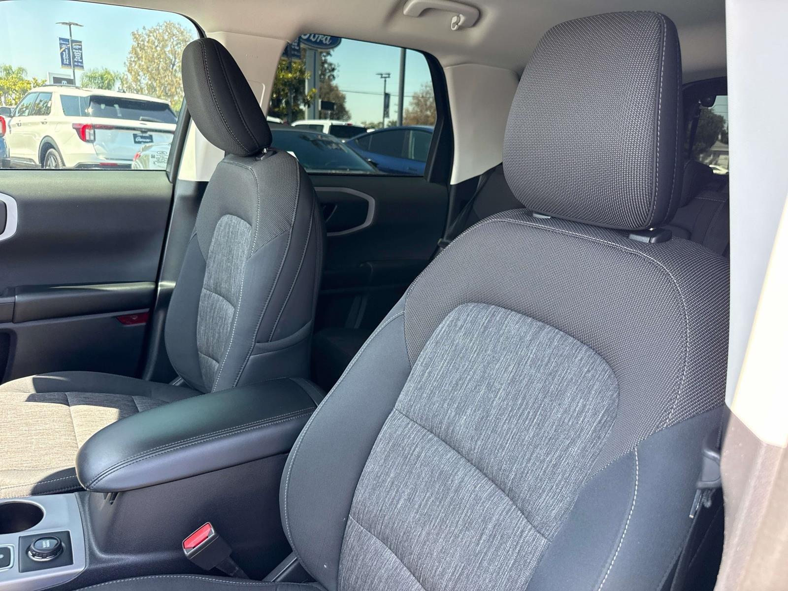 Used 2023  Ford Big Bend image 25