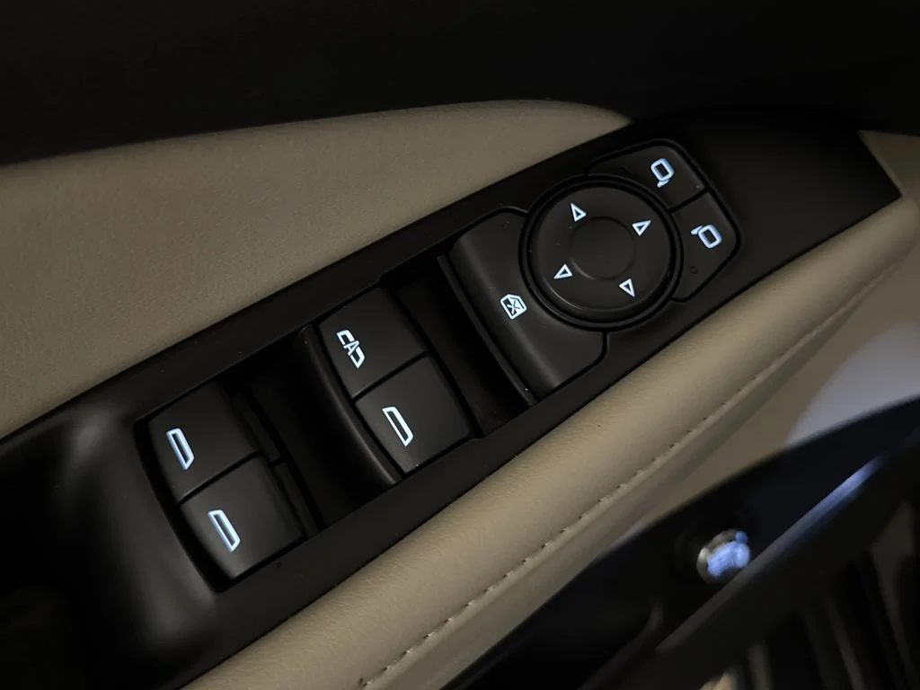 Certified Used 2018 Black Buick Essence image 17