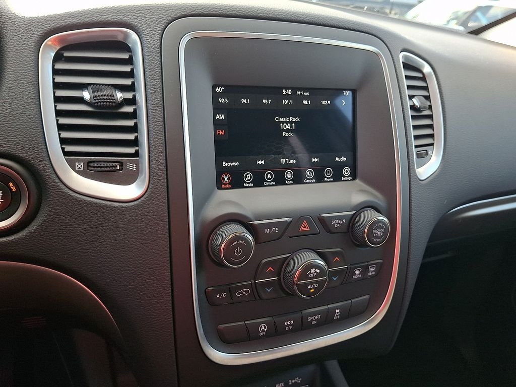 Used 2019 Gray Dodge SXT image 18