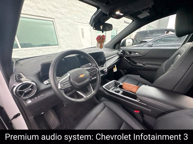 Used 2026 Summit White Chevrolet LT image 11