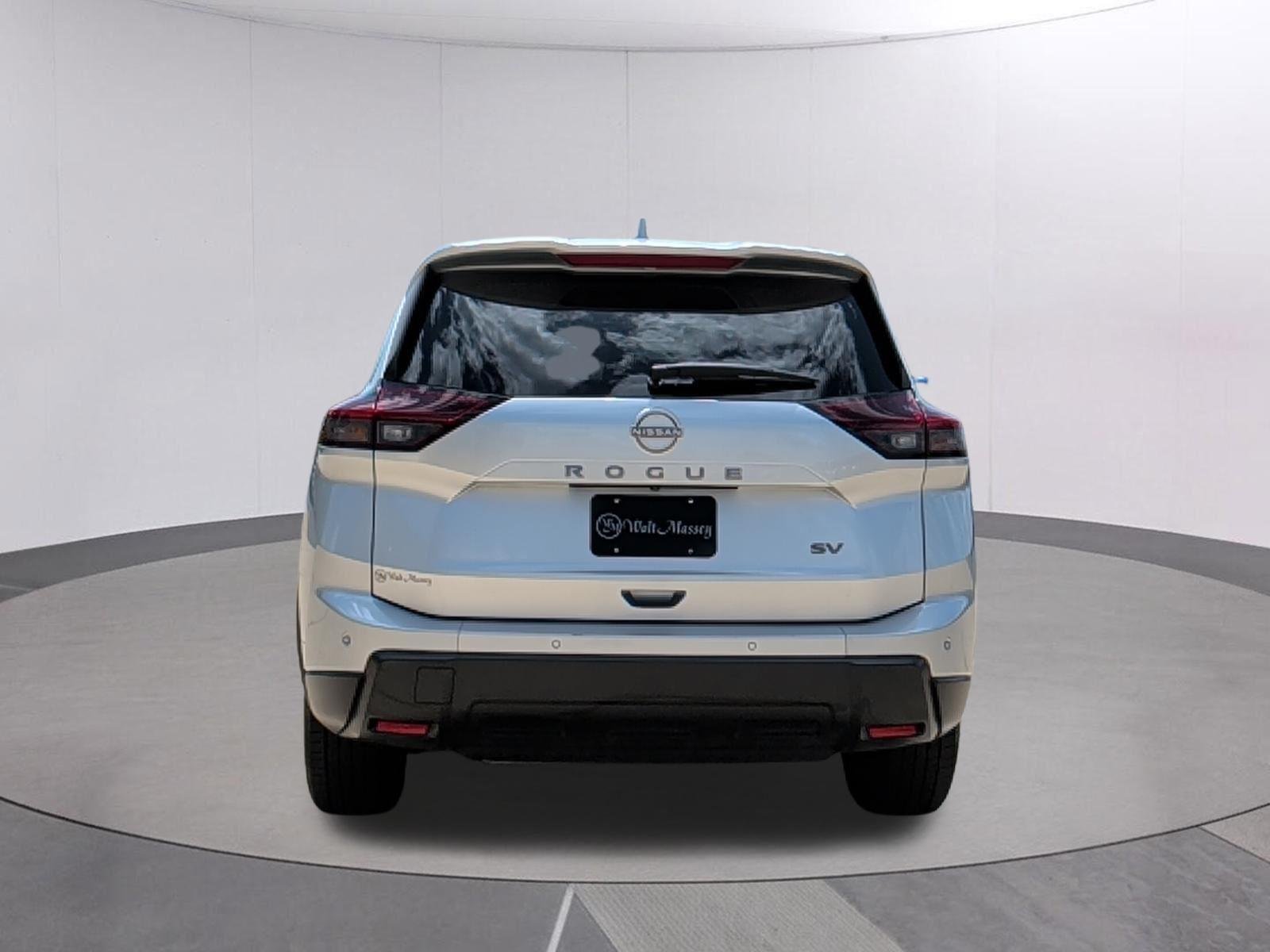 Used 2024 Brilliant Silver Metallic Nissan SV image 4