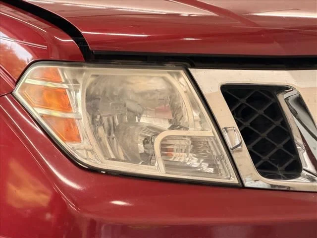Used 2019 Red Nissan SV image 6