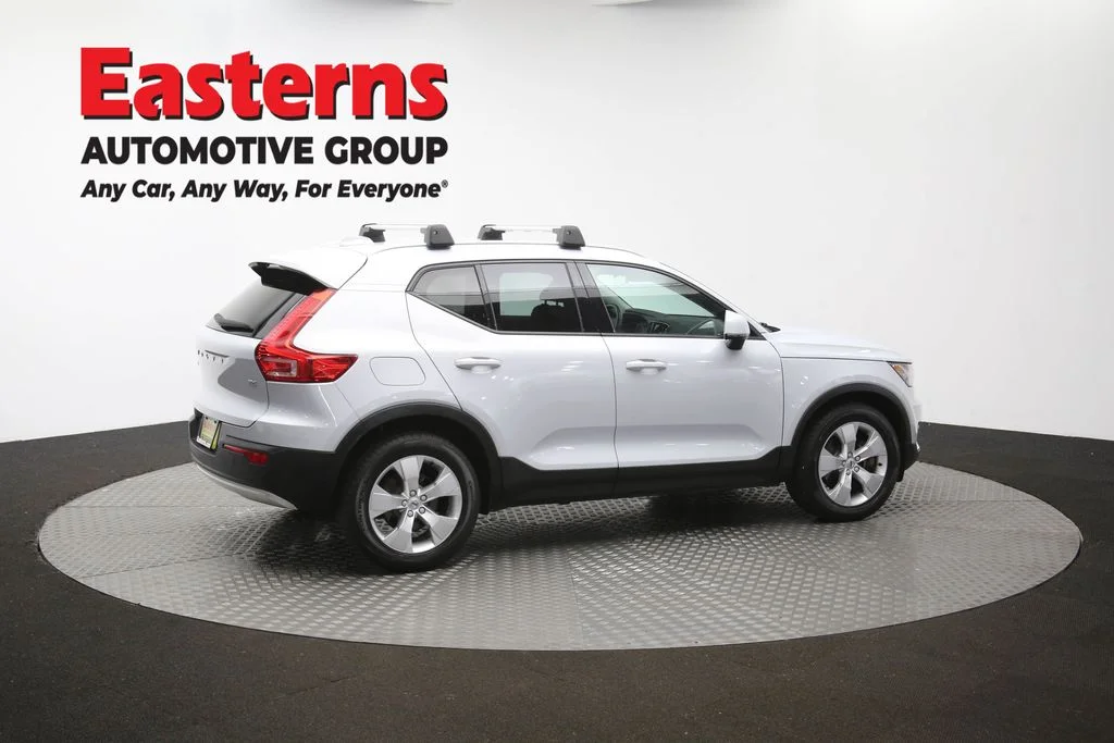 Used 2021 Gray Volvo Momentum image 41
