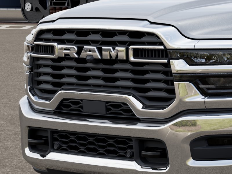 New 2026 Silver-Zynith Exterior Paint RAM TRADESMAN image 7