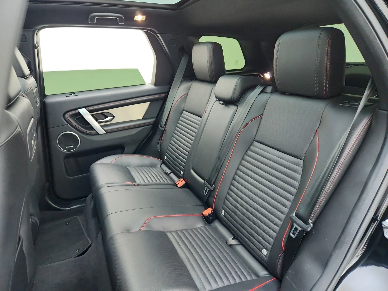 2023 Land Rover Discovery Sport SE - Photo 26