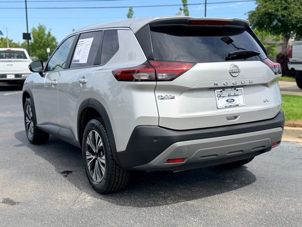 Used 2023 Silver Nissan SV image 6