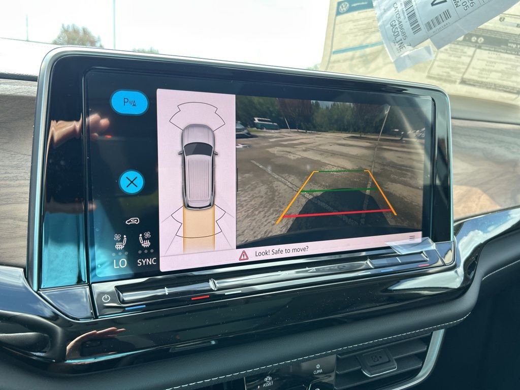 New 2026 Gray Volkswagen 2.0T SE w/Technology image 37