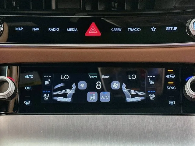 New 2027 White Genesis 2.5T Advanced image 19
