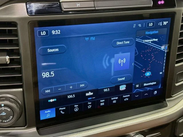 Used 2025 Blue Metallic Ford King Ranch image 15