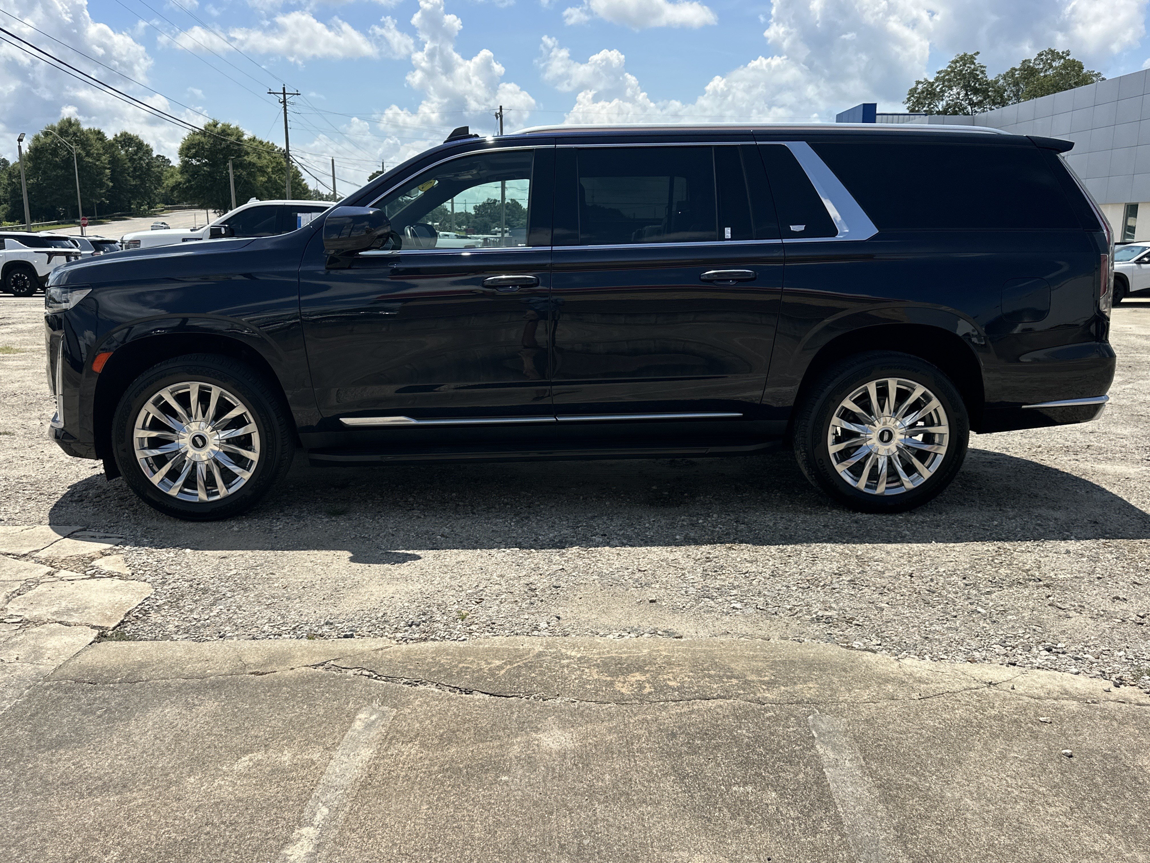 2021 Cadillac Escalade ESV Premium Luxury - Photo 9