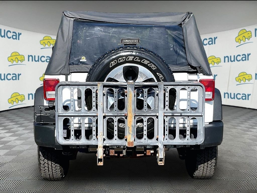 Used 2014 White Jeep Sport image 5