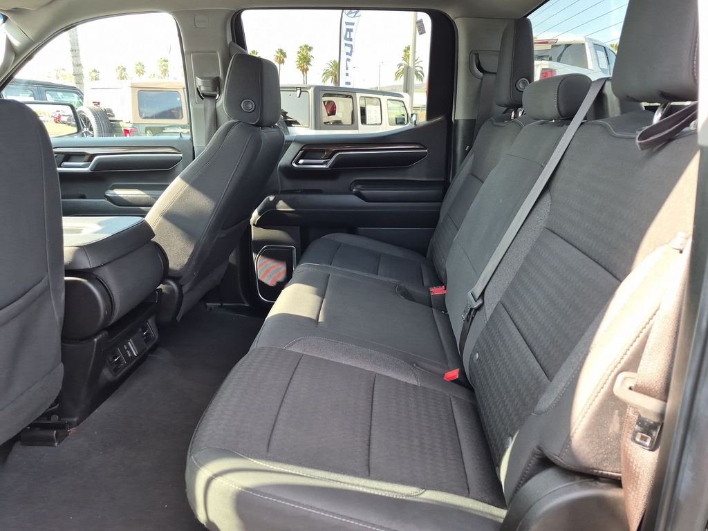2023 Chevrolet Silverado 1500 LT - Photo 29