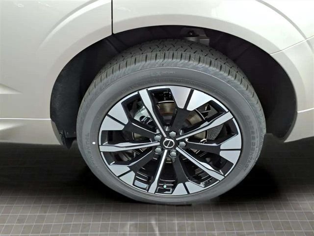 2026 Volvo XC60 Plus - Photo 7