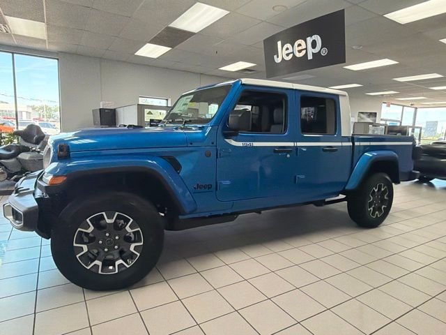 New 2026 Hydro Blue Pearl-Coat Exterior Paint Jeep Sahara image 2