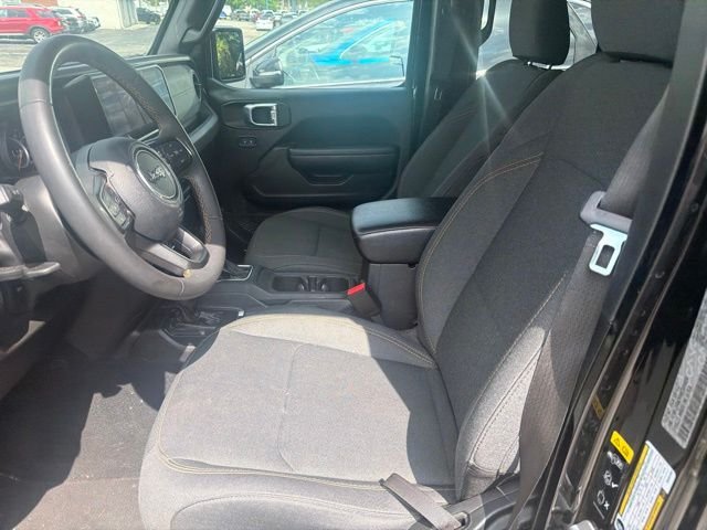 Used 2024 Black Jeep Sport S image 11