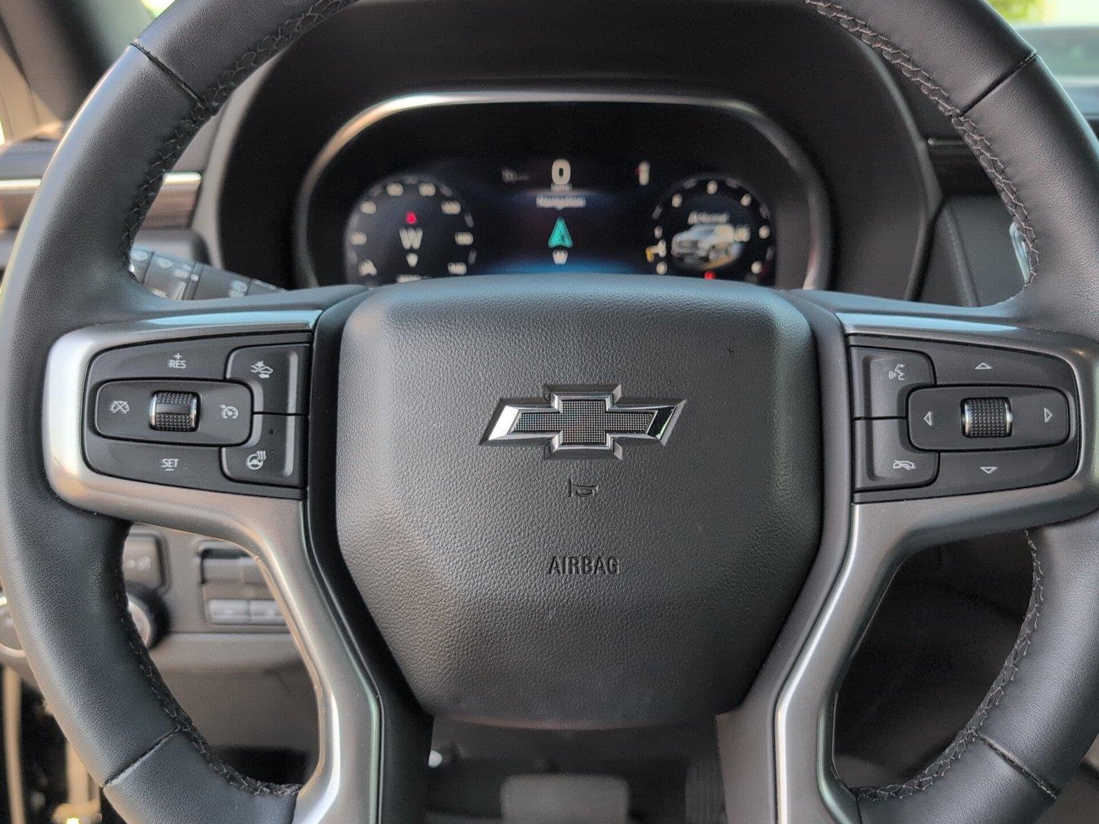 Used 2024 Black Chevrolet Z71 image 26