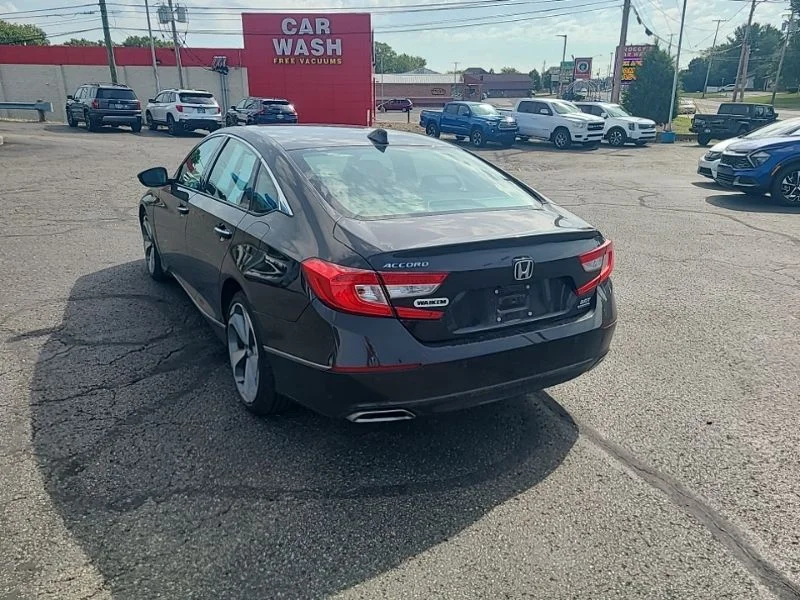 Used 2018 Brown Honda Touring 2.0T image 4