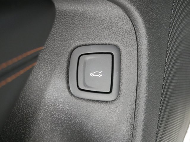 Used 2020 Black Raven Cadillac Sport AWD w/ Technology Pkg & Cold Weather Pkg image 27