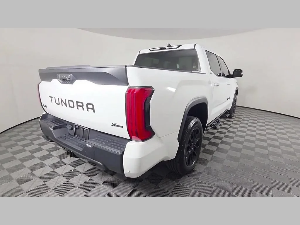 Used 2024 Ice Toyota SR5 image 42