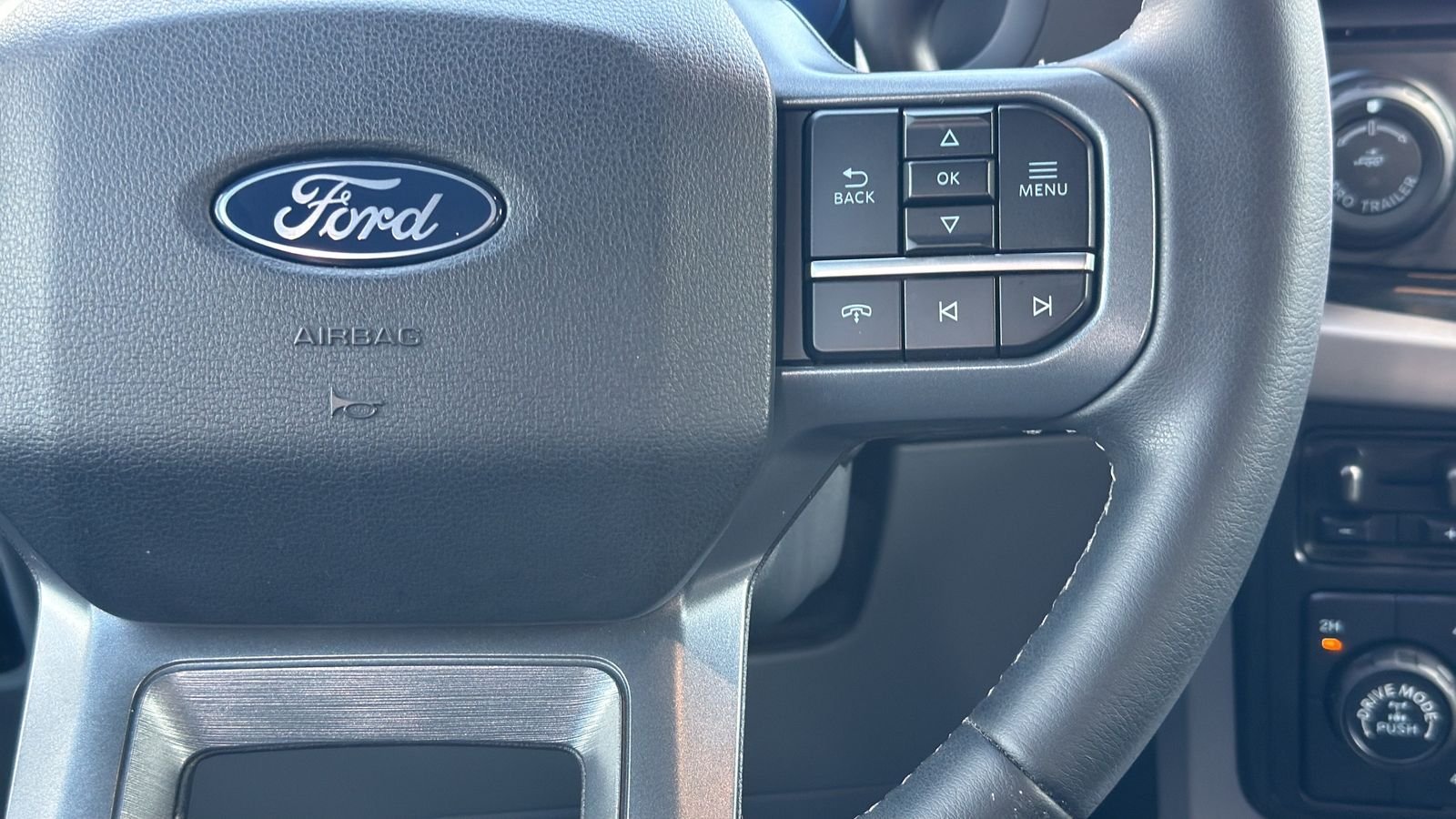 Used 2024 Blue Ford XLT image 15