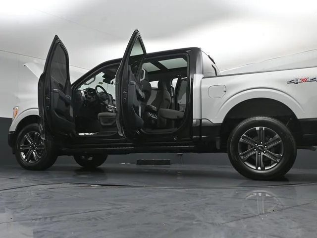 Certified Used 2023 Avalanche Ford XLT image 58