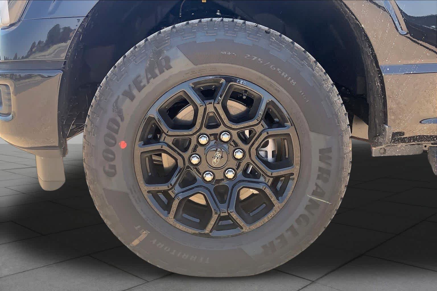 New 2026 Agate Black Metallic Ford Lariat® image 11
